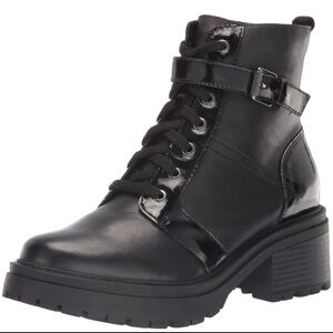 NWT Naturalizer Women's Black Leather Jac Ankle Boots